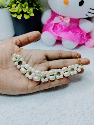 mint-shimmer-layered-pearl-chain