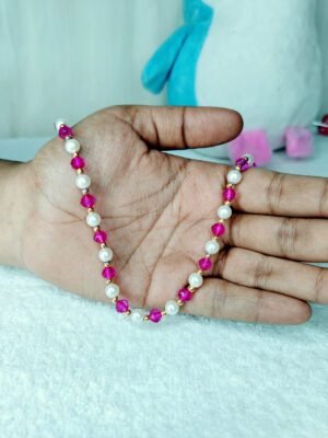 pink-jewel-pearl-pattern-necklace