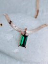 emerald-luxe-baguette-herringbone-necklace