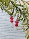 coral-pearl-textured-dangle-earrings