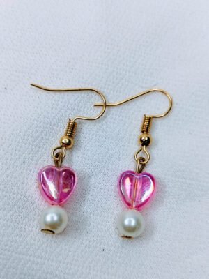 fuchsia-iridescent-heart-pearl-drop-earrings